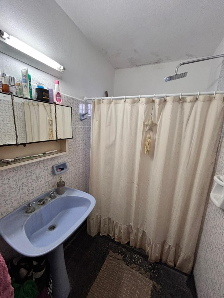 CASA + DEPARTAMENTO EN AV INTENDENTE DEL CASTILLO, ORO VERDE 