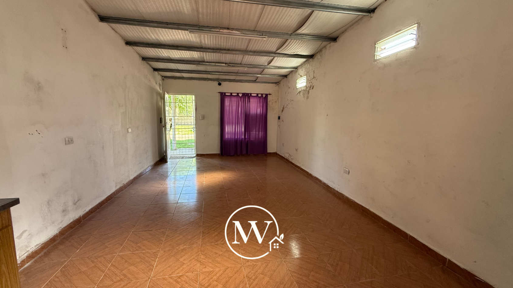 Casa Apta Credito en San Benito. 2 Dorm, fondo y cochera.