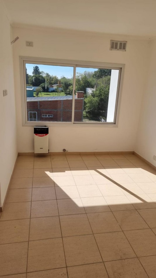 DEPARTAMENTO 1 DORM EN ORO VERDE, IDEAL P/INVERSION